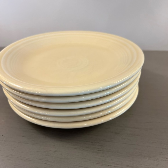 Fiestaware Other - Fiesta Ware Ivory Salad Dessert Plates Set Of 6 Pale Yellow Homer Laughlin VTG